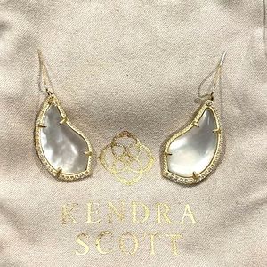 Kendra Scott Drop Earrings